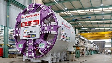 Werksabnahme der U2 Tunnelvortriebsmaschine im Jänner 2024. Werksabnahme der U2 Tunnelvortriebsmaschine im Jänner 2024.