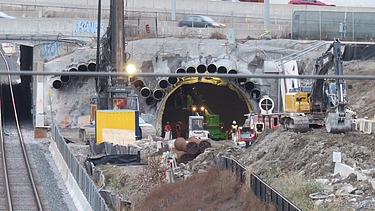 Bahntunnel unter dem Highway 401 