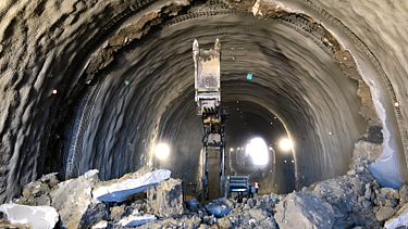 Bahntunnel unter dem Highway 401 