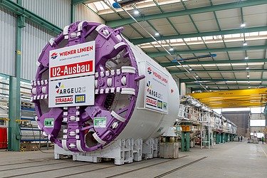 Werksabnahme der U2 Tunnelvortriebsmaschine im Jänner 2024. Werksabnahme der U2 Tunnelvortriebsmaschine im Jänner 2024.