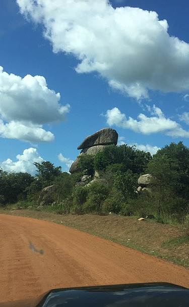 STRABAG International signed the contract for the project to upgrade the Atiak–Laropi Road (66 km) in Uganda